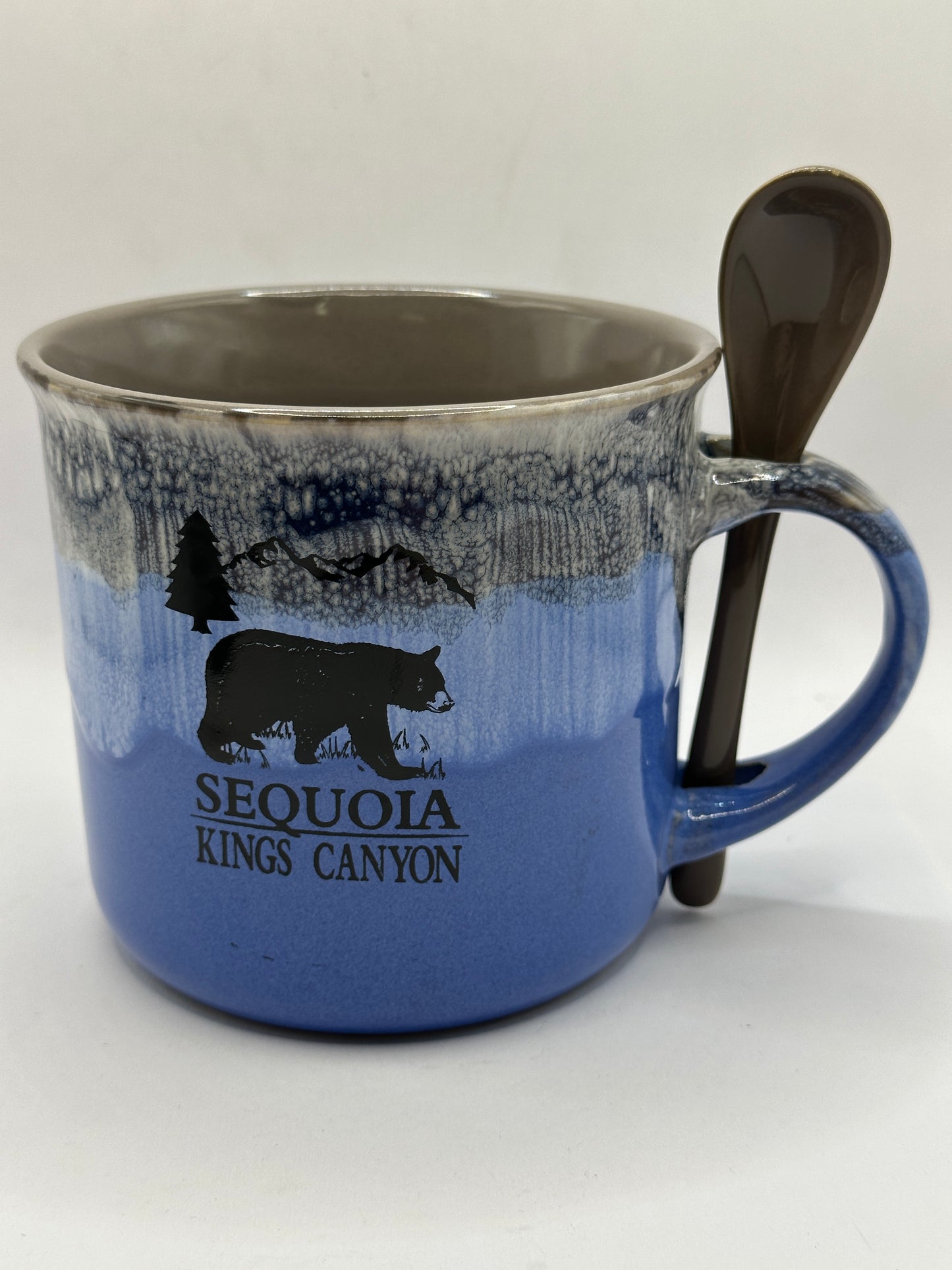 Camping Drip Red Brown Blue & Green Mix